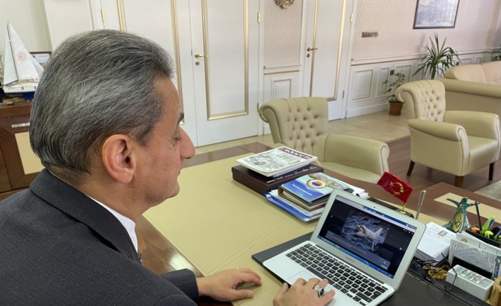 Sinop Valisi Karaömeroğlu, “Yılın Fotoğrafları“ oylamasına katıldı