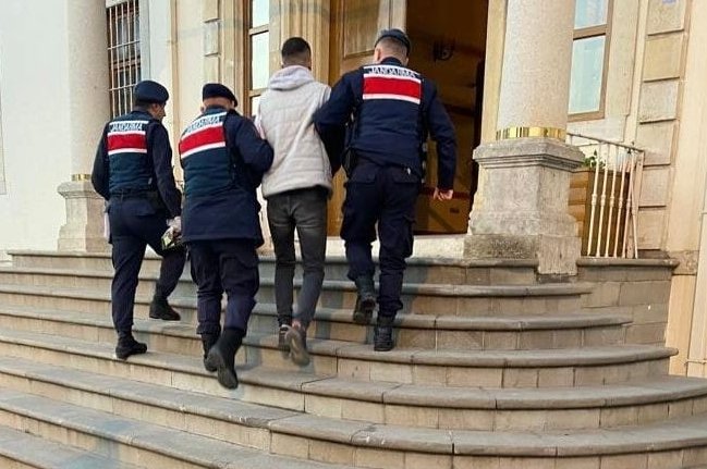 Sinop'ta aranan 21 kişi yakalandı