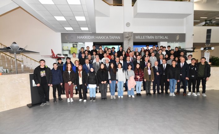 Taşköprülü lise öğrencileri ASELSAN ve TUSAŞ'ı gezdi