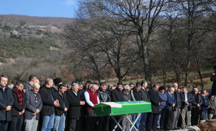 Tokat'ta trafik kazasında ölen lise öğrencisi toprağa verildi