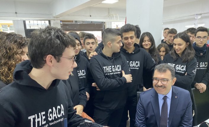 TÜBİTAK Başkanı Prof. Dr. Mandal, Zonguldak'ta teknoloji takımlarıyla bir araya geldi