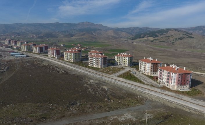 Turhal'da TOKİ konutları sahiplerine teslim ediliyor