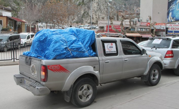 Amasya'da Off-Road Kulübü üyeleri 7 araçla deprem bölgesine hareket etti