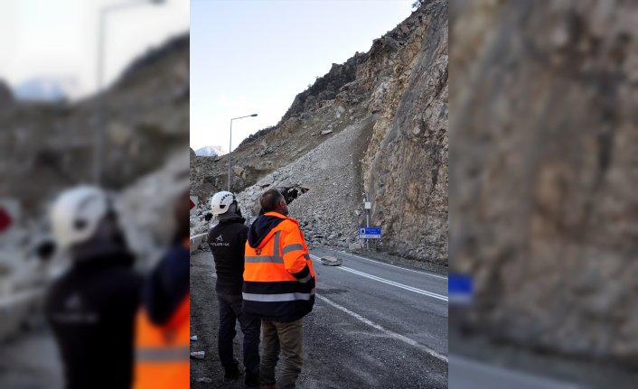 Artvin-Erzurum kara yolunun ulaşıma açılması için çalışmalar sürüyor