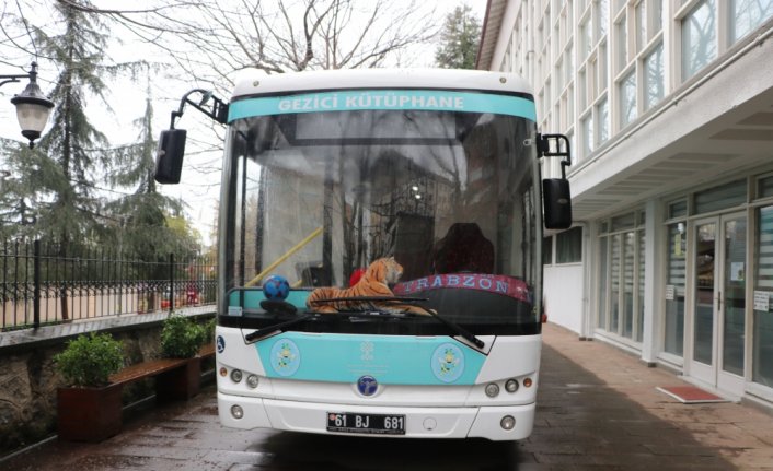 Çocuklar için yola çıkan 