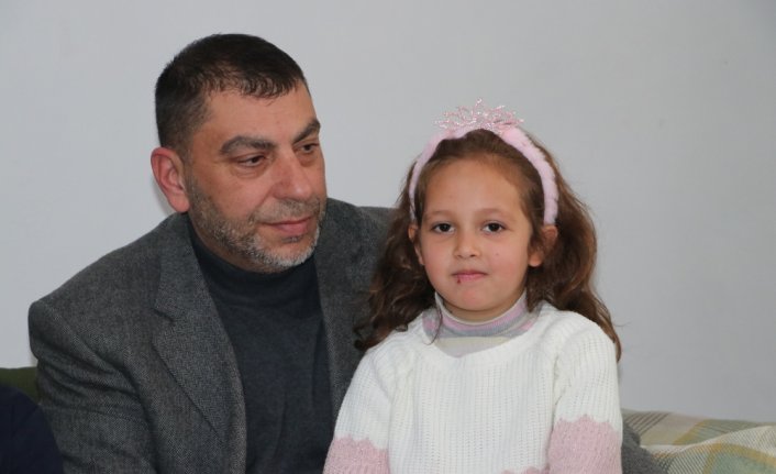 Çocuklar üşümesin diye başlattığı seferberlikte 100'ü aşkın kalbe dokundu