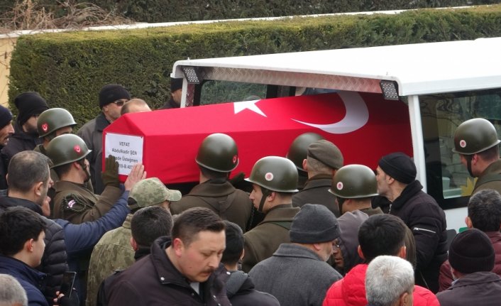 Depremde hayatını kaybeden Üsteğmen Şen'in cenazesi Çorum'da toprağa verildi