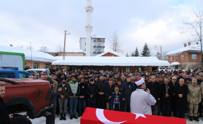 Depremde hayatını kaybeden Uzman Çavuş Tire'nin cenazesi Ordu'da defnedildi