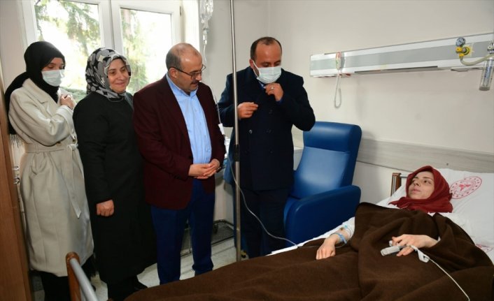 Depremzede iki ailenin bebekleri gözlerini Trabzon'da açtı