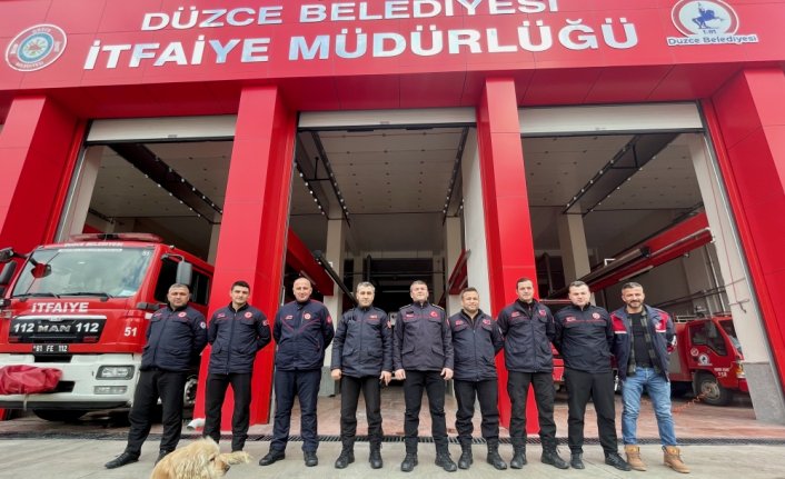 Düzce'den deprem bölgesinde giden itfaiyeciler, kente döndü