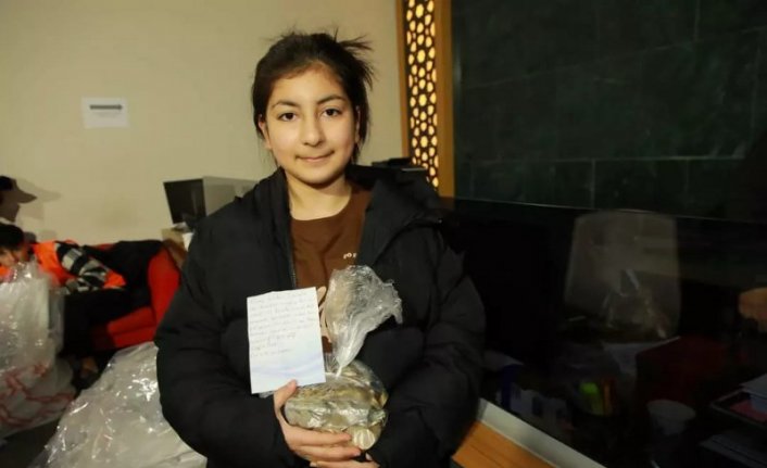 Karadeniz'den deprem bölgesine yardımlar sekizinci gününde de devam etti