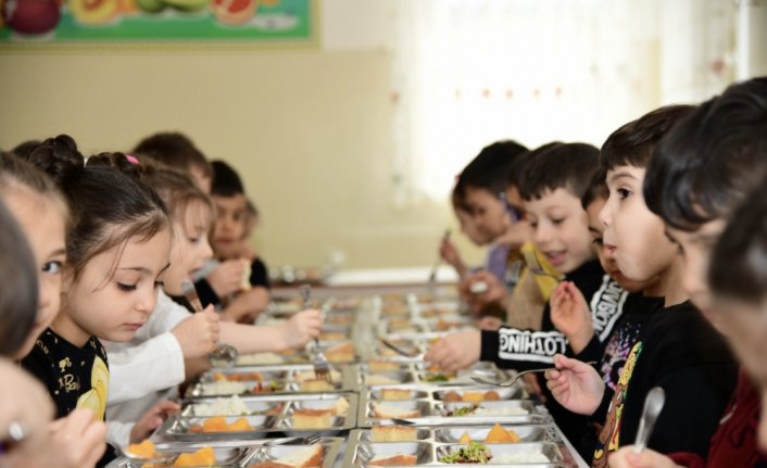 Trabzon'da öğrenciler ders başı yaptı