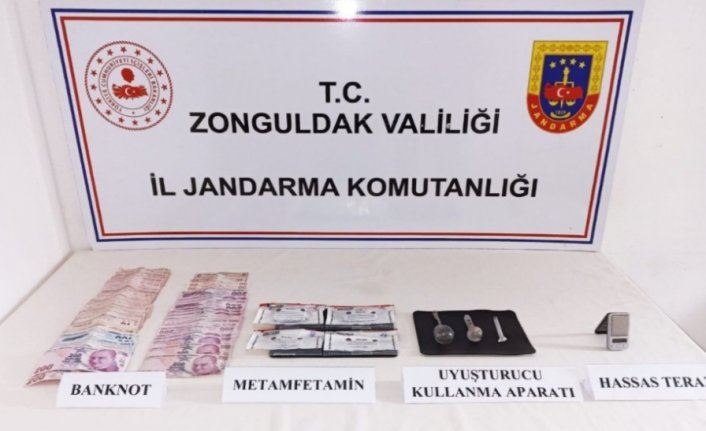 Zonguldak'ta uyuşturucu operasyonunda 3 şüpheli tutuklandı