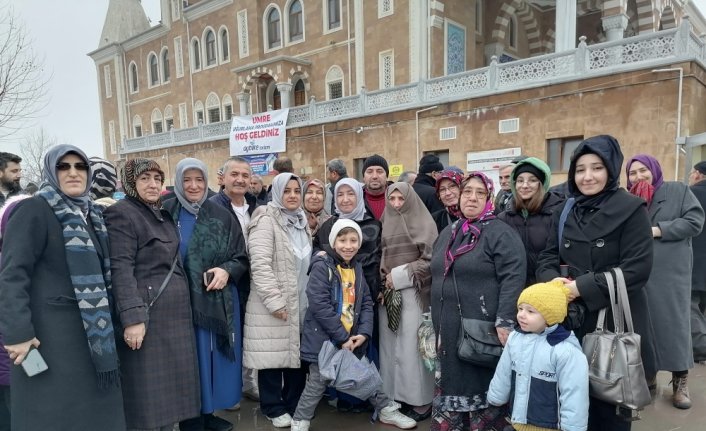 Çorum'dan 165 kişilik umre kafilesi dualarla uğurlandı
