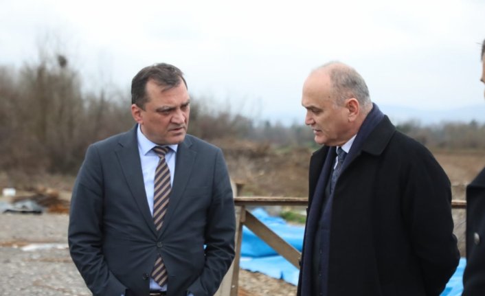 Düzce Belediye Başkanı Özlü'den yapımı süren Melen Çevreyolu'nda inceleme