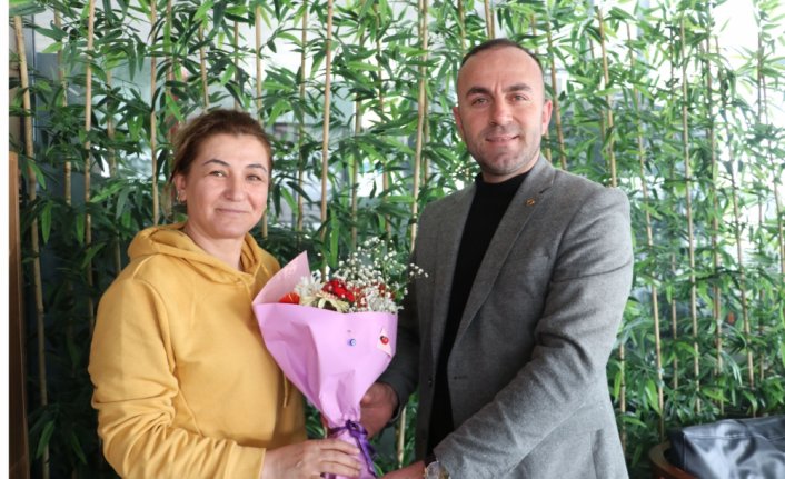 Havza'nın tek kadın muhtarına Dünya Kadınlar Günü kutlaması