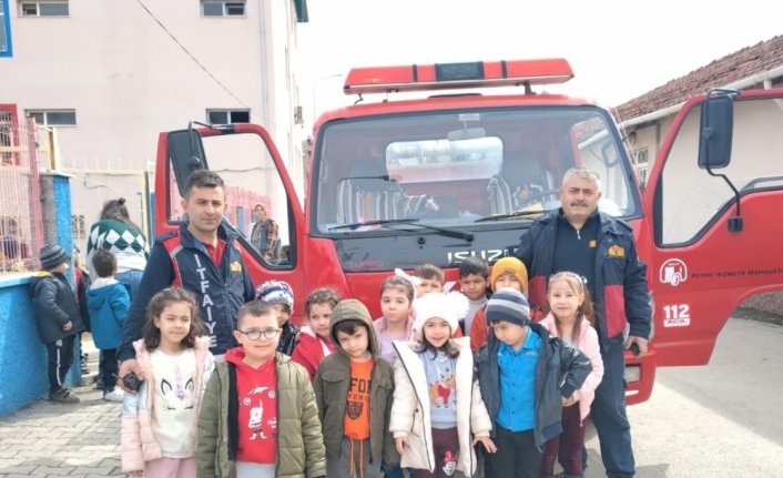 İskilip'te ana sınıfı öğrencilerine itfaiye teşkilatı anlatıldı