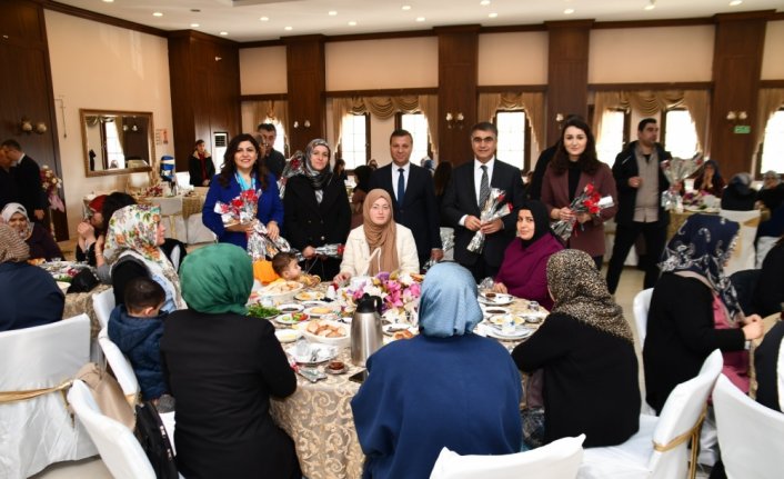 Karabük'te şehit yakını ve depremzede kadınlar etkinlikte buluştu