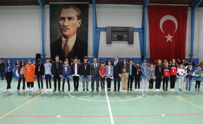 Samsun'un ilçelerinde 23 Nisan Ulusal Egemenlik ve Çocuk Bayramı kutlandı