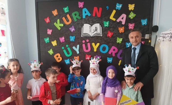 Alaçam'da “Kur'an Okumaya Geçiş ve Taç Giyme Töreni“ düzenlendi