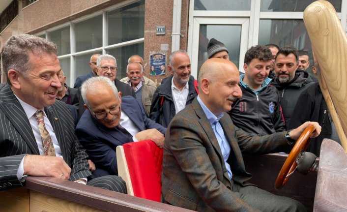 Bakan Karaismailoğlu, Köprübaşı'nda muhtarlarla bir araya geldi: