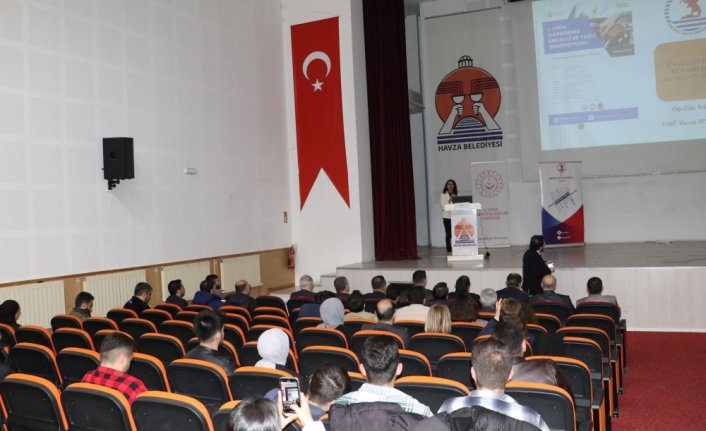 Havza'da “Orta Karadeniz Engelli ve Yaşlı Sempozyumu“ düzenlendi