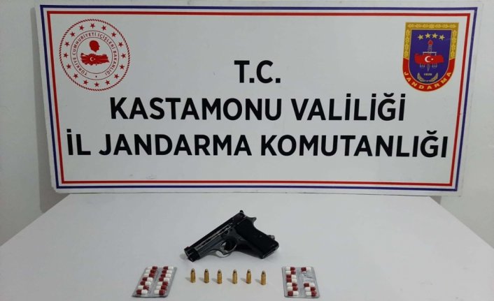Kastamonu'da uyuşturucu operasyonunda 5 zanlı yakalandı