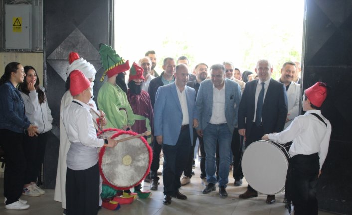 Havza’da depremzedeler yararına dayanışma kermesi düzenlendi