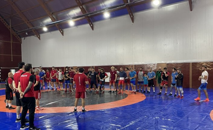 Paris Olimpiyatları'nın biletini dünya şampiyonasında almaya hazırlanıyorlar