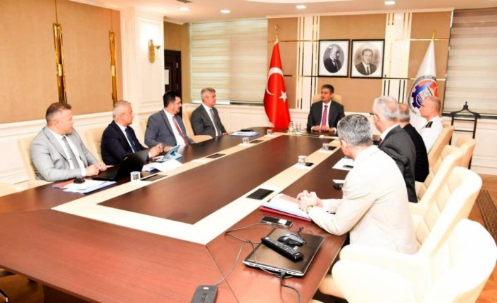 Karabük'te 2023-2024 eğitim öğretim yılı güvenlik toplantısı yapıldı