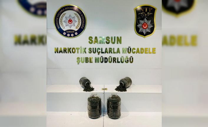 Samsun'da yolcu otobüsünde uyuşturucu ile yakalanan zanlı tutuklandı