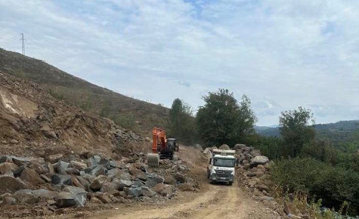 Yığılca'da yapılacak TOKİ konutlarının hafriyat çalışmaları başladı