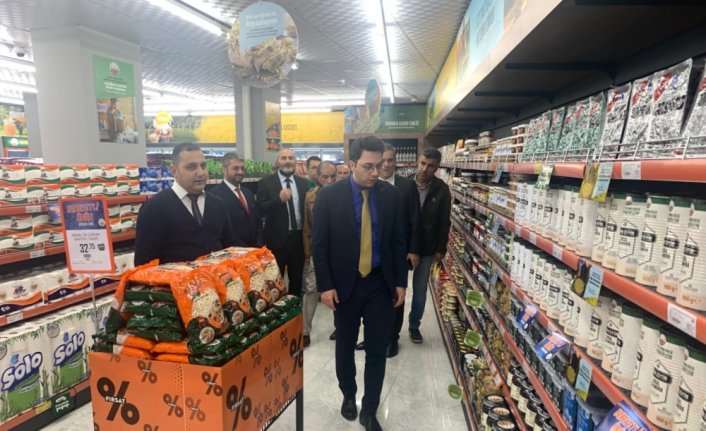 Almus'ta Tarım Kredi Kooperatif Market açıldı