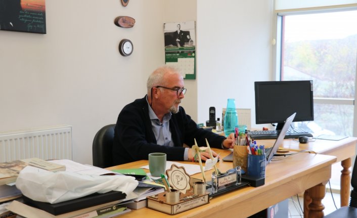 Ayıların şehre inmesi doğal yaşam alanlarında besin kaynakları korunarak önlenebilir