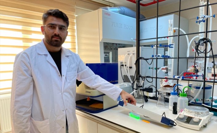 Bartın Üniversitesinde elektrik üretebilen “akıllı“ pencere sistemi geliştirildi