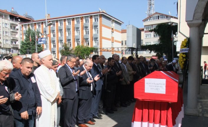 Bilecik'te kalp krizi sonucu hayatını kaybeden polis memuru Zonguldak'ta defnedildi