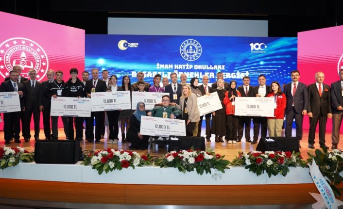 Boyabat'ta “Bisiklete Biniyorum Camiye Gidiyorum“ projesi ödüle layık bulundu