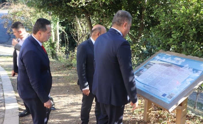 Düzce Valisi Aslan, Ceneviz Kalesi'nde incelemelerde bulundu