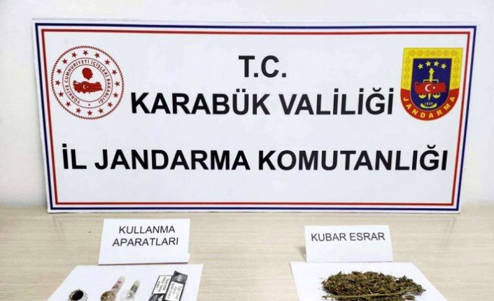 Karabük'te uyuşturucu operasyonunda 2 kişi yakalandı
