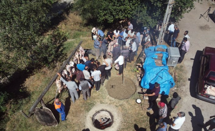 Kastamonu'da asırlık “kuyu kebabı“ geleneği yaşatılıyor