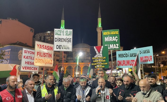 Rize'de Filistinlilere destek gösterisi yapıldı