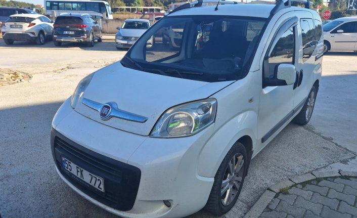 Bafra'da hafif ticari aracın çarptığı çocuk hastaneye kaldırıldı