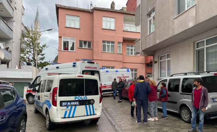 Sinop'ta tartıştığı eski karısının yanındaki kadın arkadaşını vuran kişi intihar etti