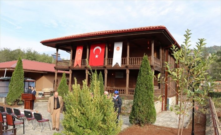 Rize'de restore edilen ahşap tarihi cami ibadete açıldı