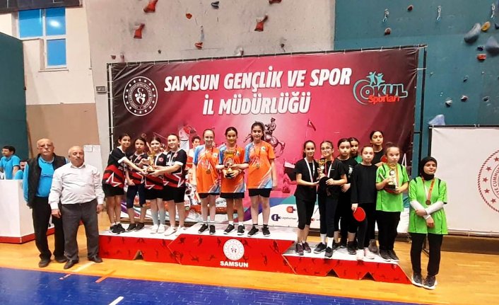 Samsun masa tenisi küçükler ve gençler turnuvası tamamlandı
