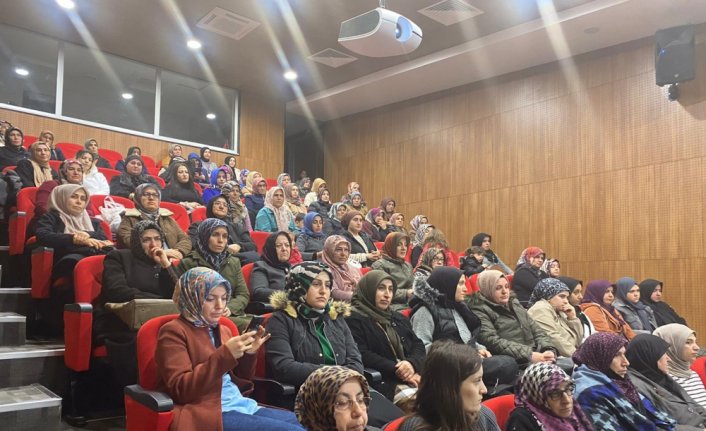 Samsun'da “Kadın girişimcilik ve işletme kooperatifi“ eğitimi düzenlendi