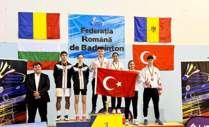 Samsunlu sporcular Badminton Balkan Şampiyonasında birinci oldu