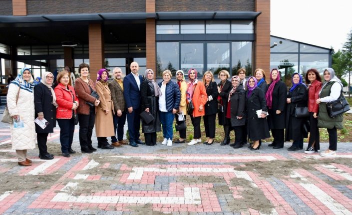 Terme Belediye Başkanı Kılıç, ilçedeki kadınlarla bir araya geldi