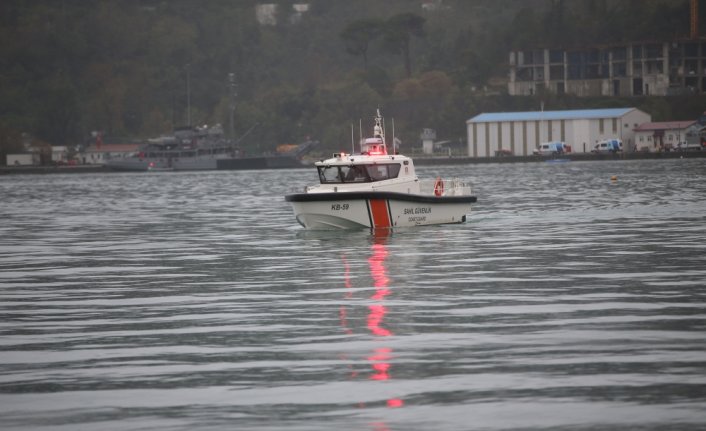 Zonguldak'ta batan geminin kayıp 10 personelini arama çalışmaları sürüyor