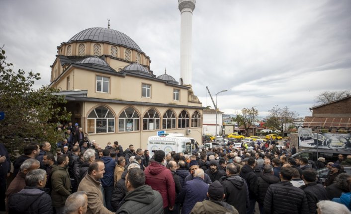 Zonguldak'ta batan geminin mürettebatından bir kişinin cenazesi  toprağa verildi